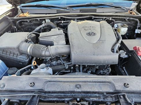 Used 2023 Toyota Tacoma 4x4 Double Cab image 26