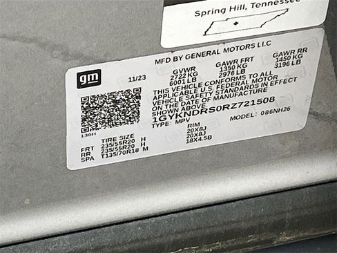 Used 2024 Cadillac XT5 Premium Luxury w/ LPO, Floor Liner Package image 33