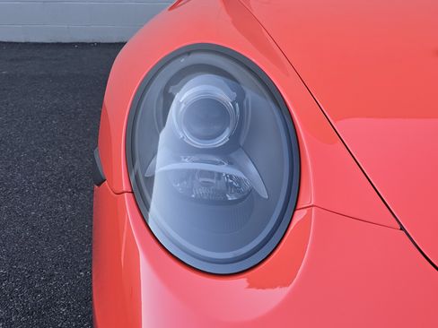 Used 2016 Porsche 911 Carrera S image 11