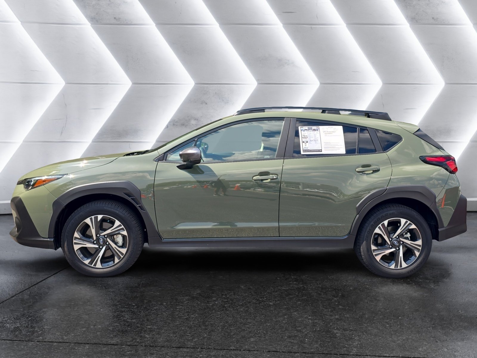 Used 2026 Subaru Crosstrek 2.5i Premium AWD/4WD image 2