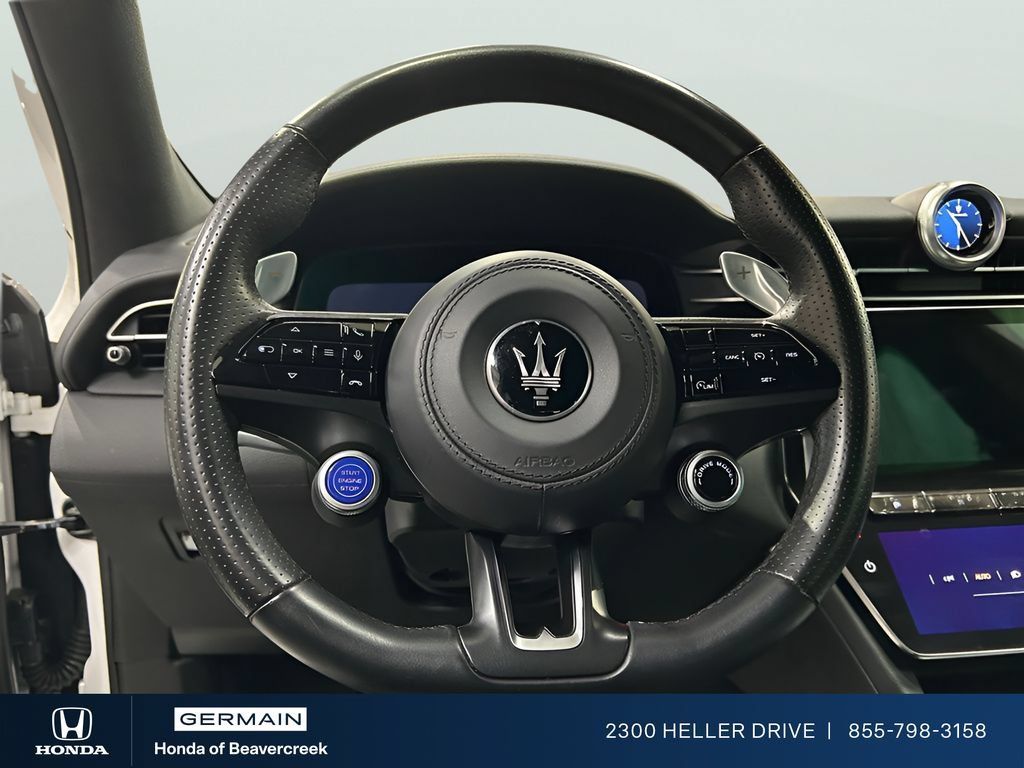 Used 2024 Maserati Grecale GT AWD/4WD image 16