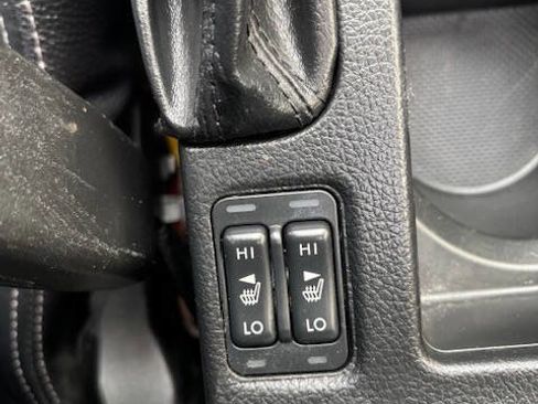 Used 2014 Subaru Impreza 2.0i Limited image 6