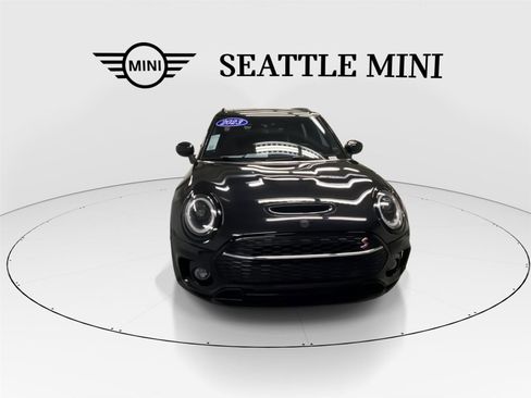 Certified 2023 MINI Cooper Clubman S image 3