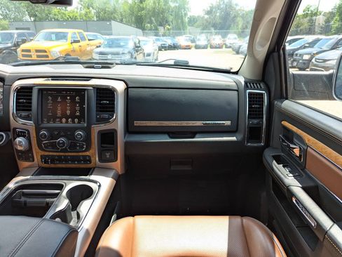 Used 2017 RAM 1500 Laramie Longhorn AWD/4WD image 17