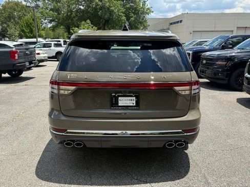 New 2025 Lincoln Aviator Reserve w/ Luxury Package image 18