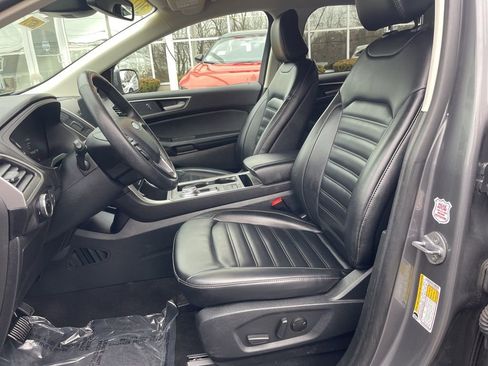 Used 2024 Ford Edge SEL image 10