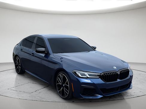 Used 2022 BMW 540i xDrive w/ M Sport Package AWD/4WD image 1