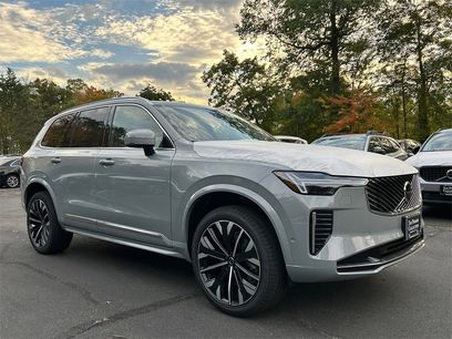 New 2026 Volvo XC90 B6 Plus w/ Protection Package Premier