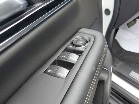 New 2026 GMC Yukon Elevation RWD image 18