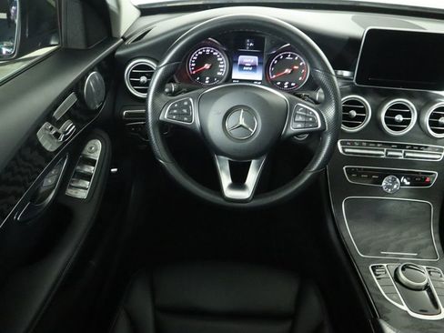Used 2017 Mercedes-Benz C 300 Sedan image 10