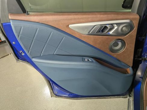 Used 2023 BMW XM AWD/4WD image 14