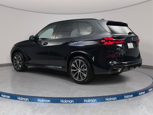 New 2026 BMW X5 xDrive50e w/ M Sport Package image 7