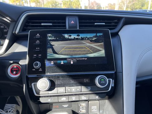 Used 2019 Honda Insight Touring image 25