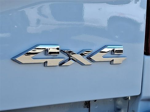 Used 2024 RAM 2500 Tradesman w/ Chrome Appearance Group image 31