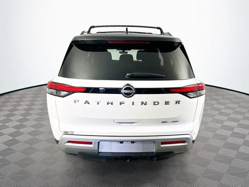 Certified 2023 Nissan Pathfinder SL w/ SL Premium Package AWD/4WD image 10