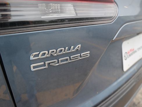 Certified 2026 Toyota Corolla Cross LE FWD image 11
