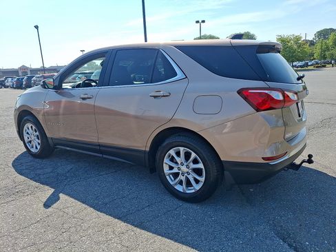 Used 2018 Chevrolet Equinox LT AWD/4WD image 4
