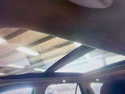 Used 2024 Honda Pilot Touring image 8