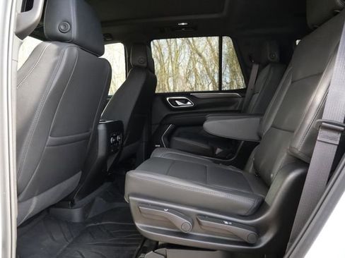 Used 2024 Chevrolet Tahoe Z71 w/ Off-Road Capability Package AWD/4WD image 27