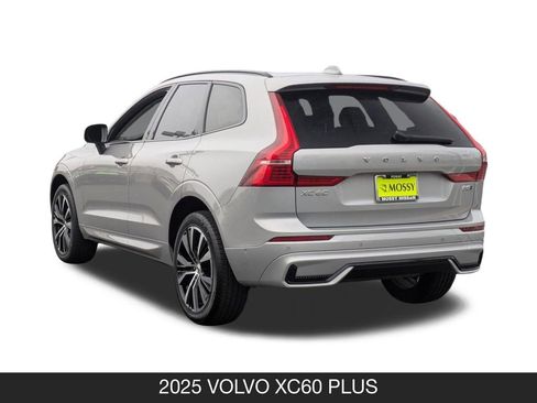 Used 2025 Volvo XC60 B5 Plus AWD/4WD image 7