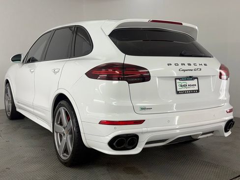 Used 2016 Porsche Cayenne GTS AWD/4WD image 7
