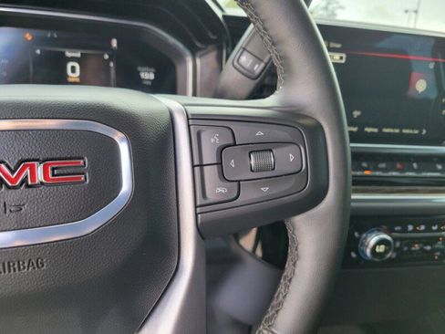 Used 2024 GMC Sierra 1500 Elevation image 14