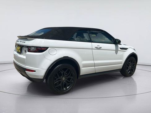 Used 2019 Land Rover Range Rover Evoque HSE Dynamic AWD/4WD image 6