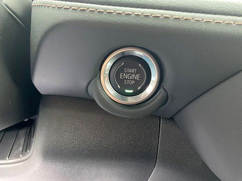 New 2025 Chevrolet Suburban High Country image 21