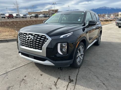 Used 2021 Hyundai Palisade SEL w/ Convenience Package image 3