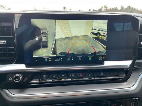 Used 2024 Chevrolet Silverado 3500 High Country image 34