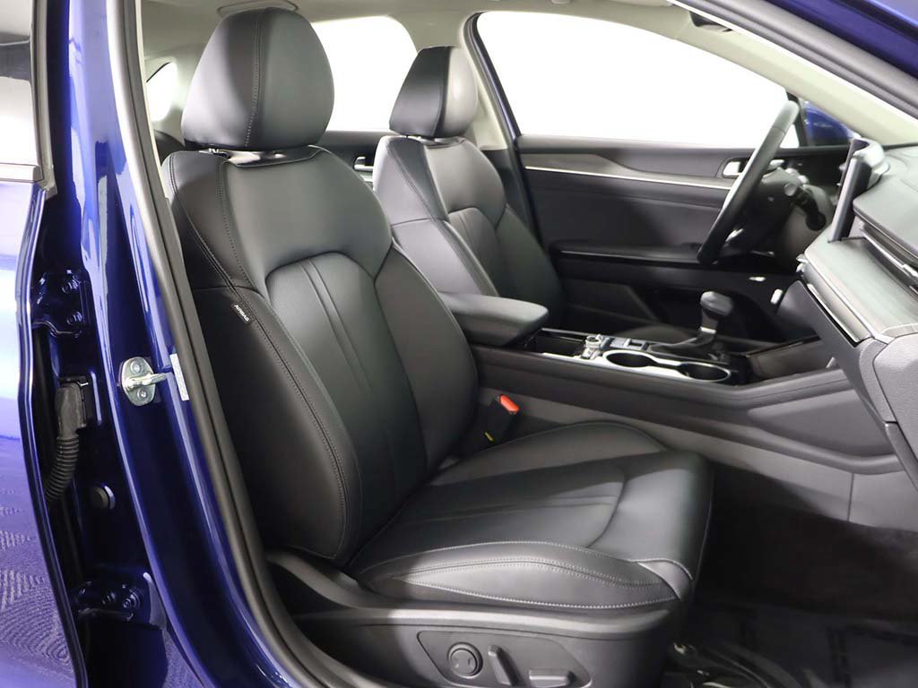 Used 2026 Kia K5 EX FWD image 32