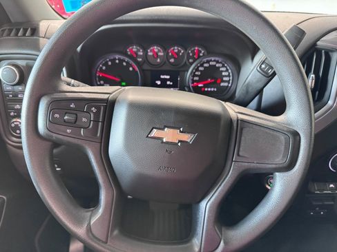 Certified 2023 Chevrolet Silverado 1500 Custom image 18