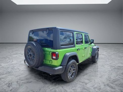 Used 2025 Jeep Wrangler Unlimited Sport AWD/4WD image 7
