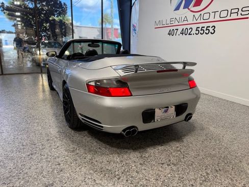 Used 2004 Porsche 911 Turbo AWD/4WD image 4