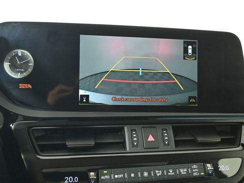 Used 2023 Lexus ES 350 w/ Premium Package FWD image 28