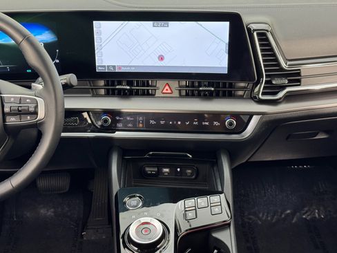 Used 2024 Kia Sportage SX Prestige image 21