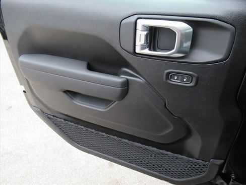 New 2026 Jeep Wrangler Sport image 25