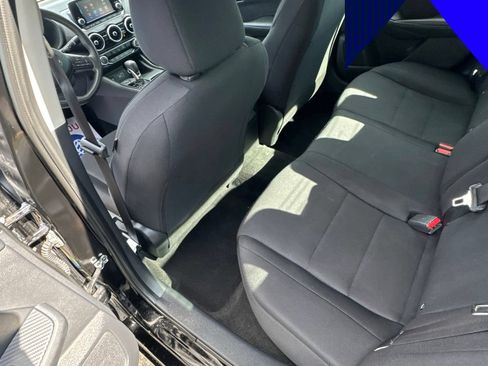 Used 2024 Nissan Sentra S FWD image 27