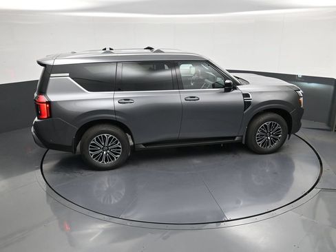 New 2026 Nissan Armada SL w/ Captain's Chari Seat Package AWD/4WD image 30