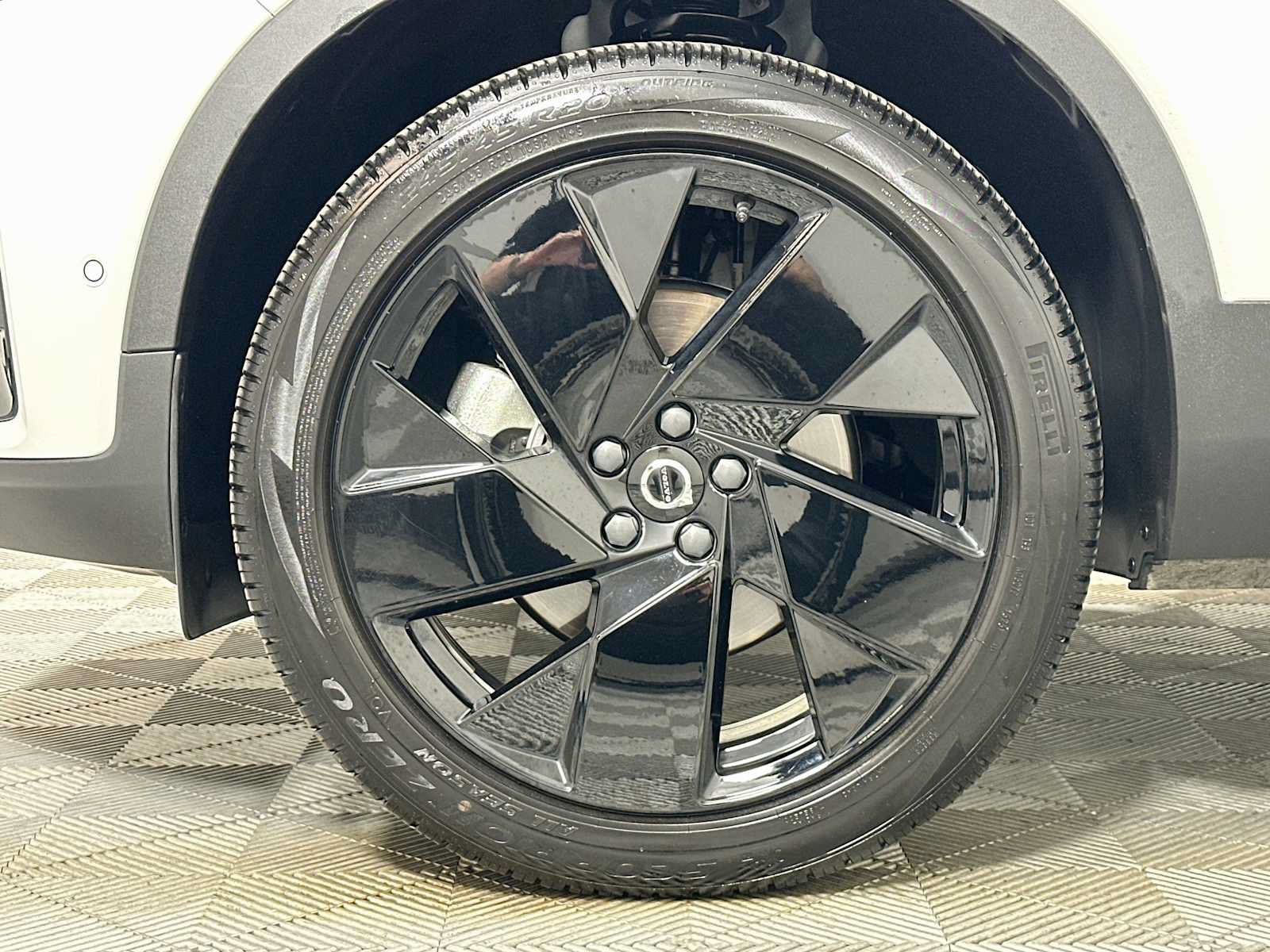 Used 2026 Volvo XC40 B5 Ultra w/ Climate Package AWD/4WD image 30
