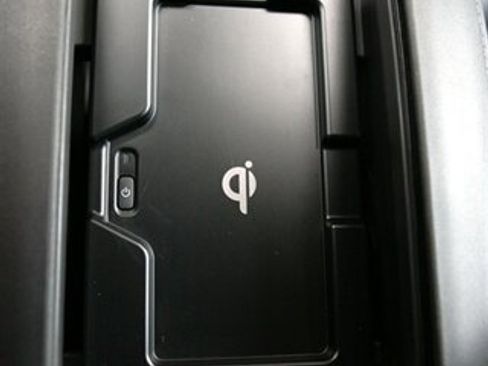 Used 2021 Toyota Highlander XLE image 30