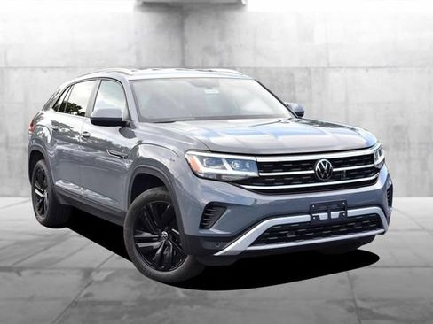 Certified 2023 Volkswagen Atlas Cross Sport SE w/ Black Wheel Package AWD/4WD image 2