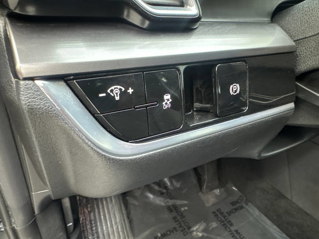 Used 2024 Kia Sportage EX AWD/4WD image 57