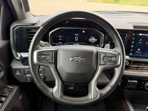 Used 2024 Chevrolet Silverado 1500 RST AWD/4WD image 32
