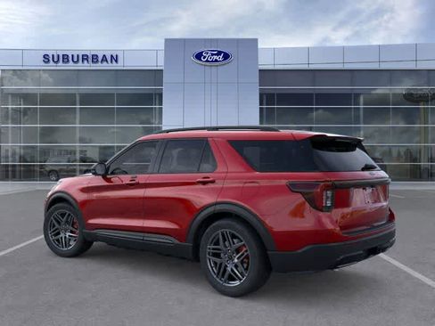 Used 2026 Ford Explorer ST-Line w/ ST-Line Street Pack image 4