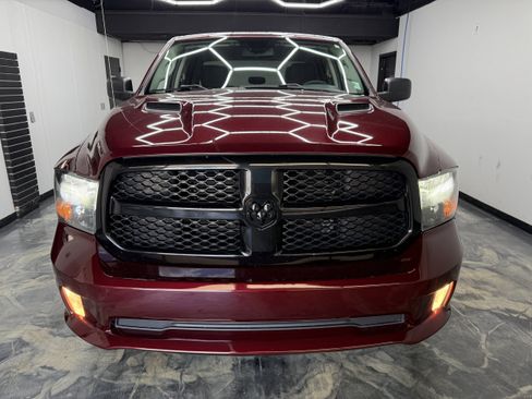 Used 2019 RAM 1500 Express w/ Wheel & Sound Group AWD/4WD image 6