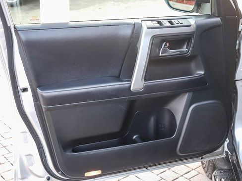 Certified 2019 Toyota 4Runner SR5 Premium image 22