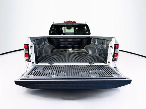 New 2026 Nissan Frontier SV w/ All-Weather Content Package AWD/4WD image 22
