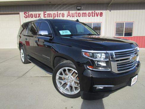 Used 2017 Chevrolet Suburban Premier AWD/4WD image 1