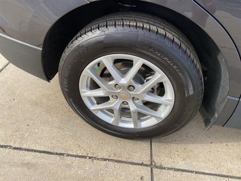 Used 2023 Chevrolet Equinox LT FWD image 31